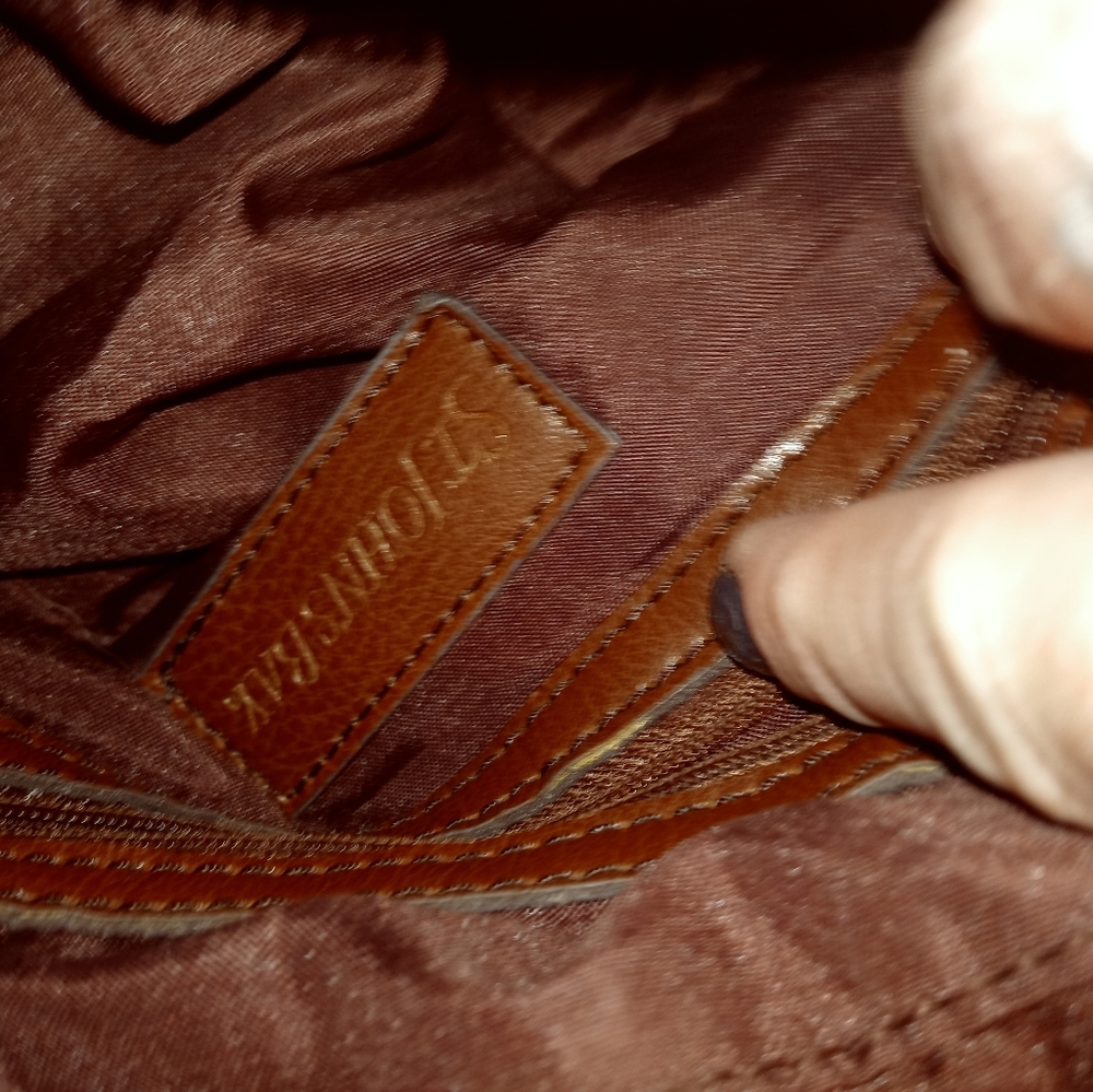 Purse - Picture 2 of 4